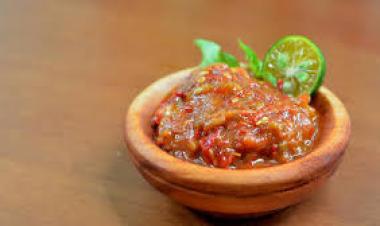 Segudang Manfaat Makan Dilengkapi dengan Sambal