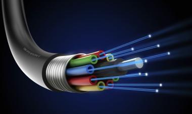 Mengenal Teknologi Fiber Optik dan Manfaatnya untuk Internet Cepat