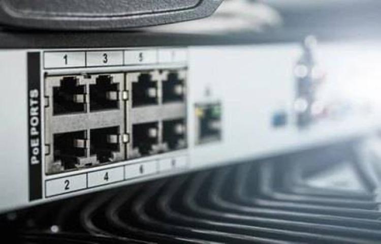 Apa Itu Teknologi PoE (Power over Ethernet) dan Manfaatnya