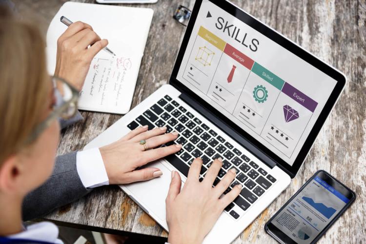 Mengapa Skill Digital Menjadi Kunci Sukses di Masa Depan