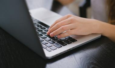 Cara Efektif Menggunakan Komunikasi Digital dalam Pembelajaran Online